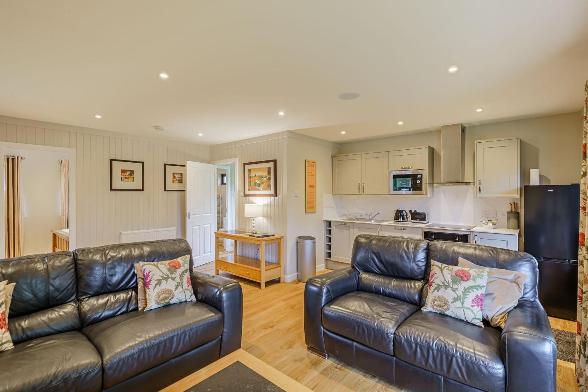 Bluebell Lodge 4 With Hot Tub Newton Stewart Exterior photo